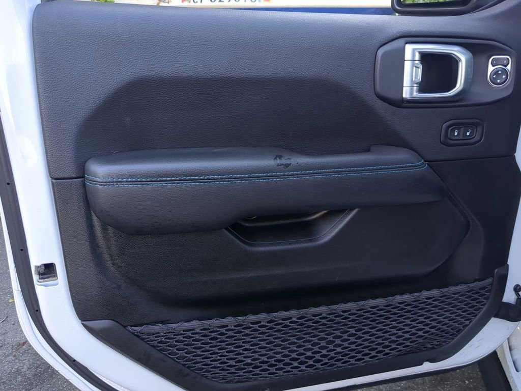 Used 2022 Jeep Wrangler Unlimited Rubicon 4xe image 20