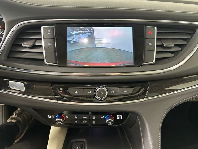 Used 2019 Buick Enclave Essence image 33