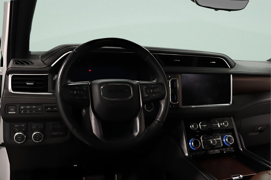 Used 2023 GMC Yukon Denali Ultimate AWD/4WD image 9