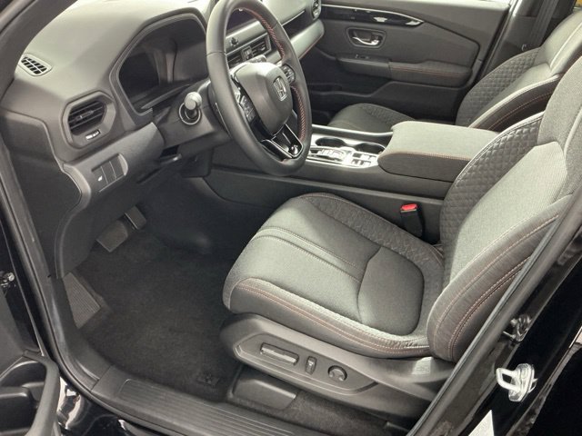Certified 2026 Honda Pilot Sport image 8