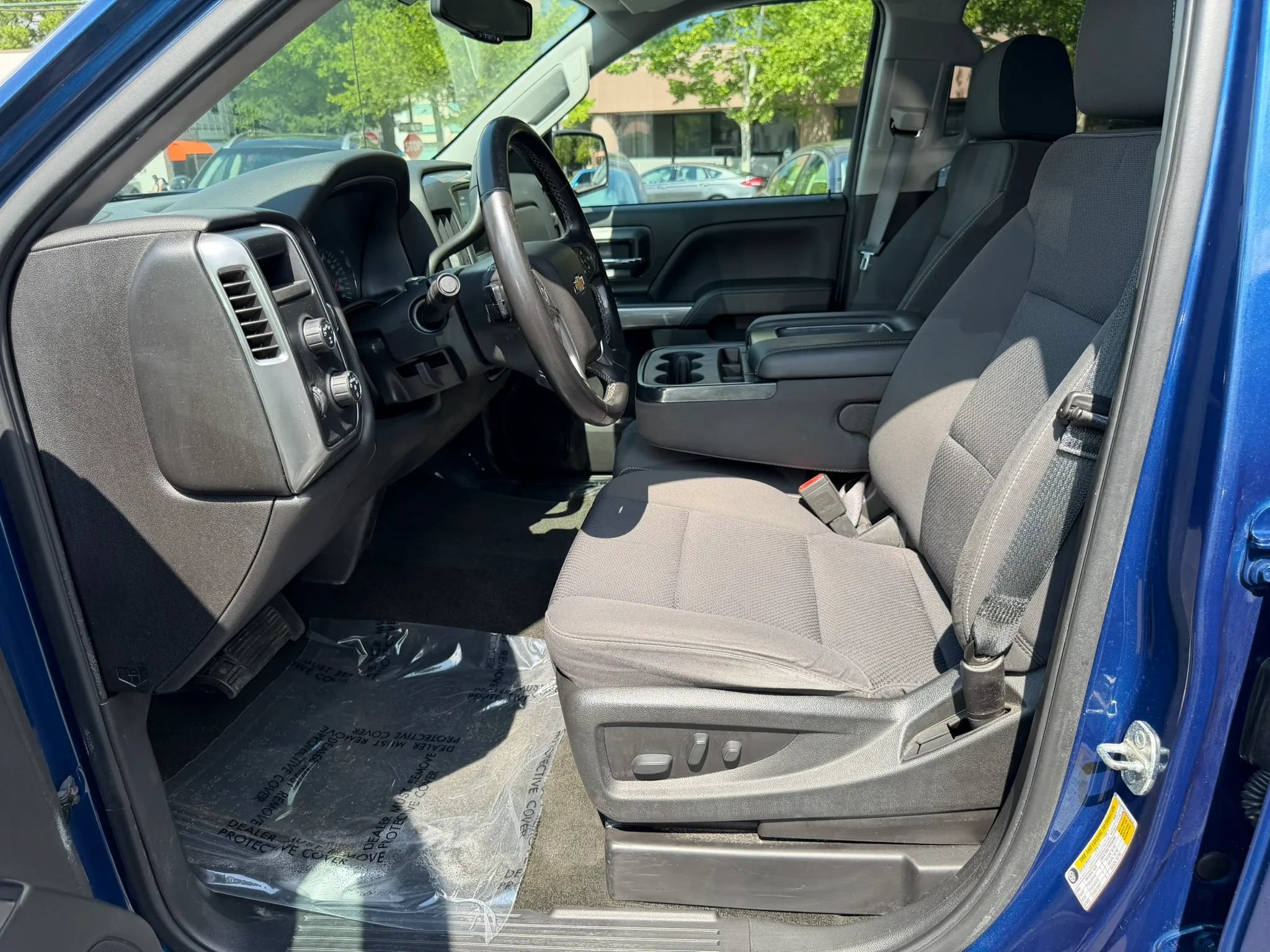 Used 2017 Chevrolet Silverado 1500 LT w/ All Star Edition AWD/4WD image 37