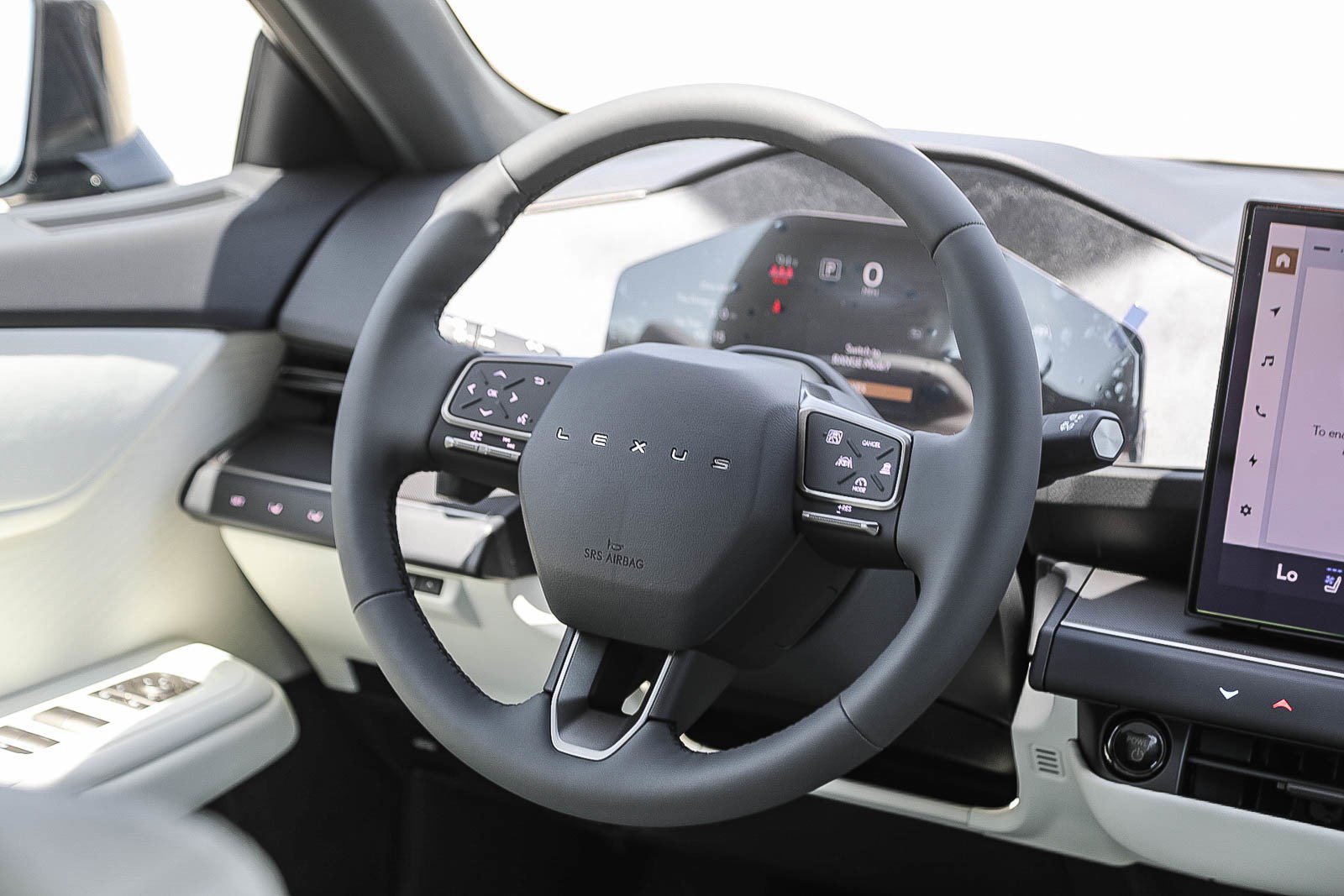 New 2026 Lexus ES 350e w/ Convenience Package FWD image 15