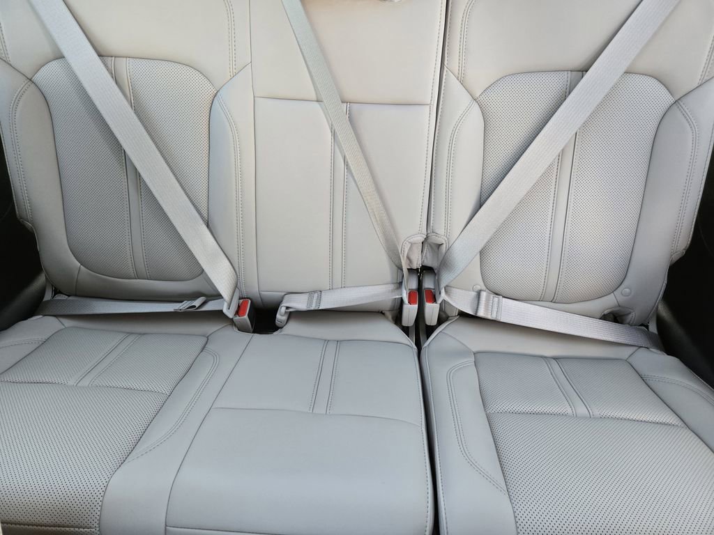 New 2026 Jeep Grand Wagoneer L Limited image 15