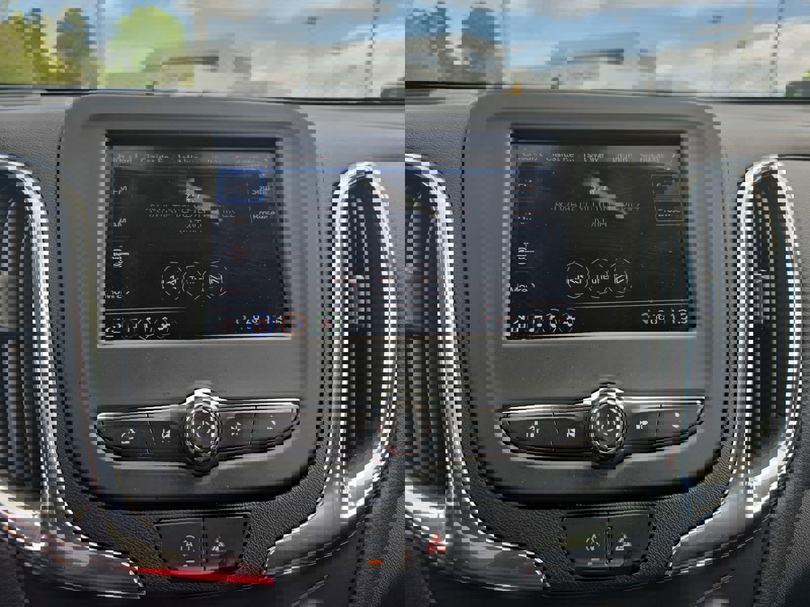 Used 2023 Chevrolet Equinox LT w/ LPO, Floor Liner Package image 21