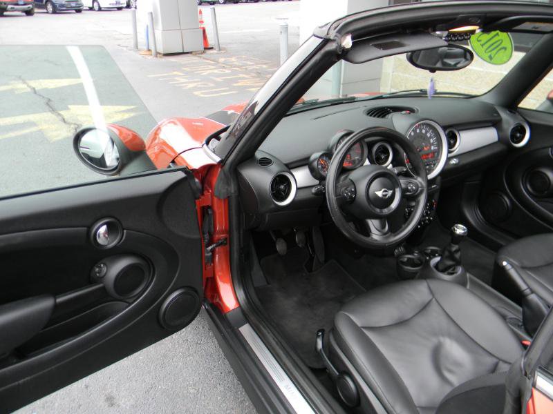 Used 2015 MINI Cooper 1.6L 4 CYL. CONVERTIBLE WITH 6 image 18