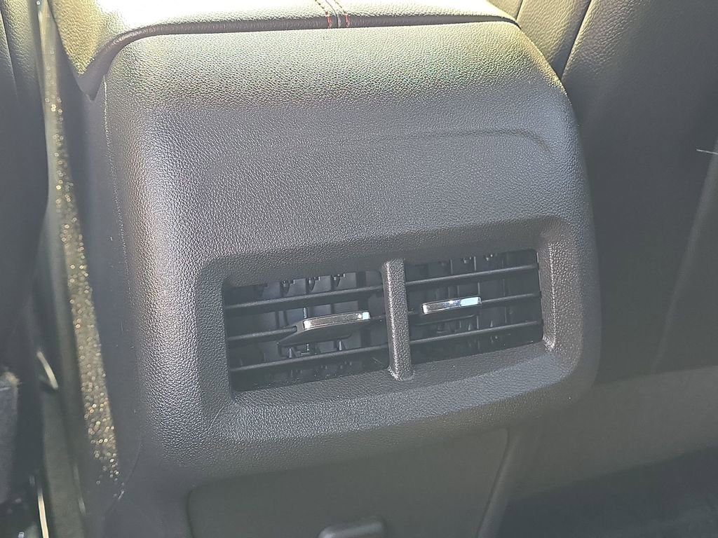 Certified 2024 Chevrolet Equinox RS image 25