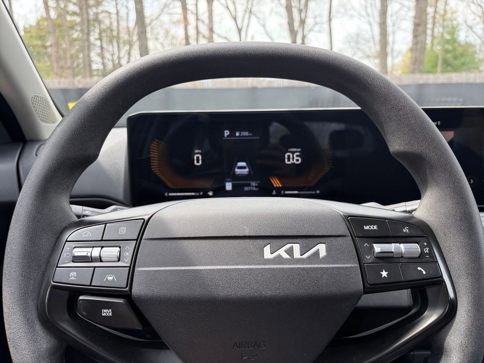 Used 2025 Kia K4 FWD image 27