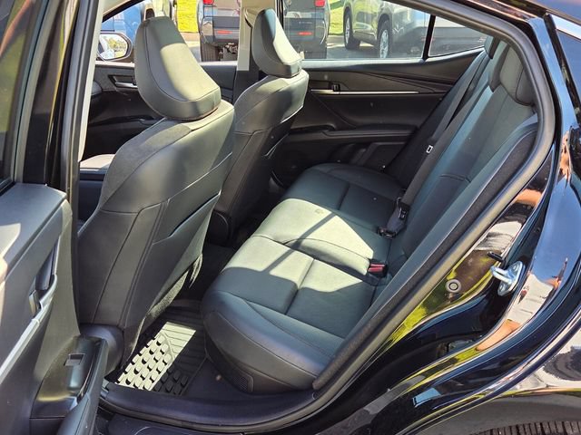 Used 2025 Toyota Camry XLE FWD image 6