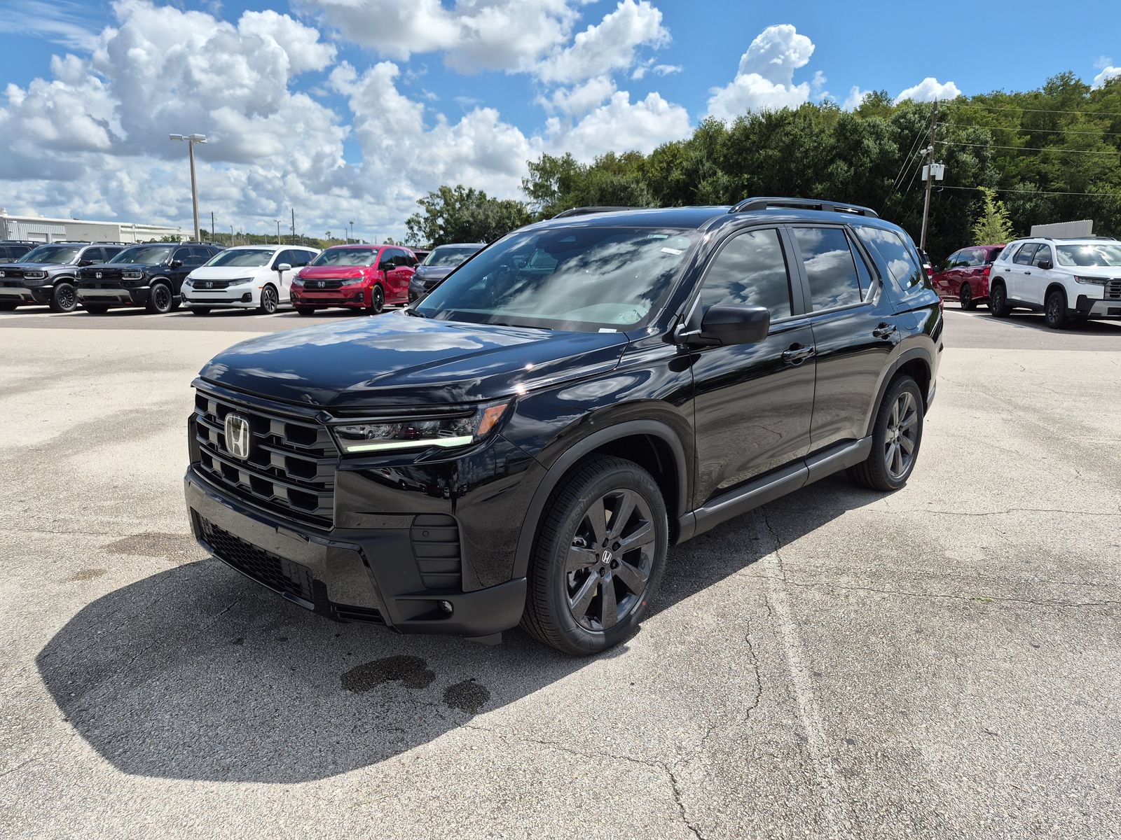 New 2026 Honda Pilot Sport image 1