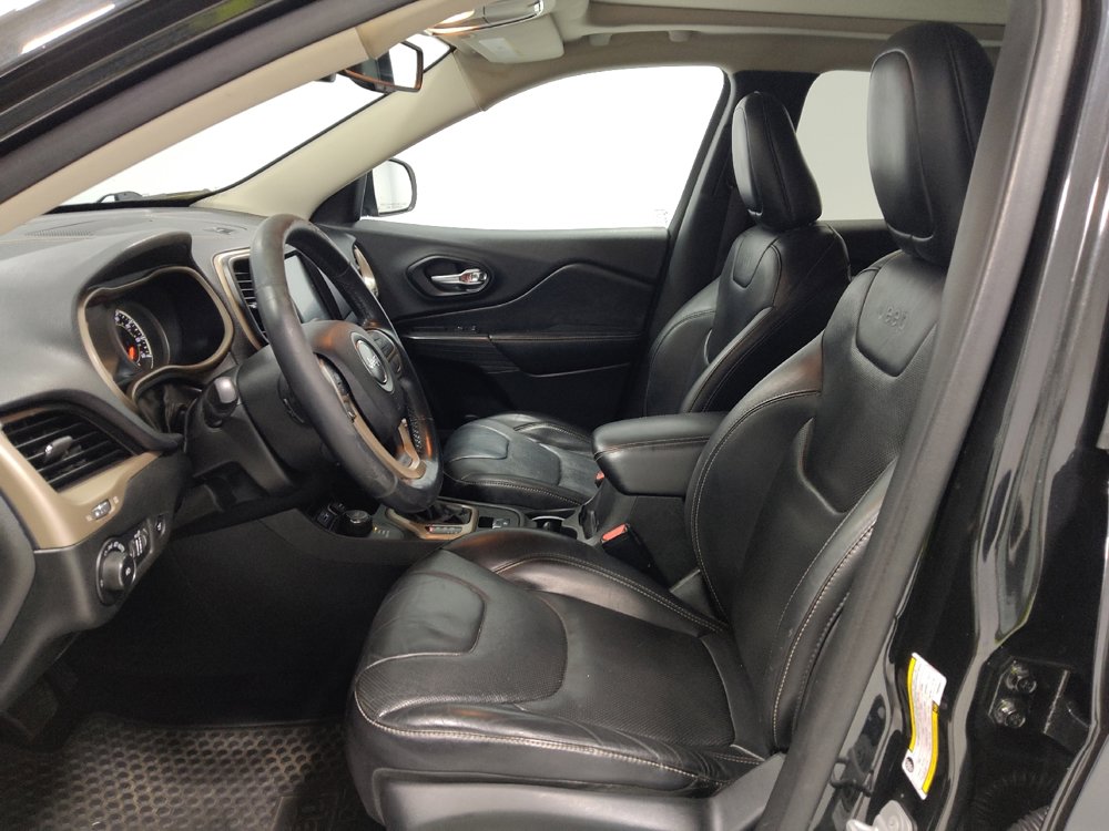 Used 2015 Jeep Cherokee Limited w/ Luxury Group image 17