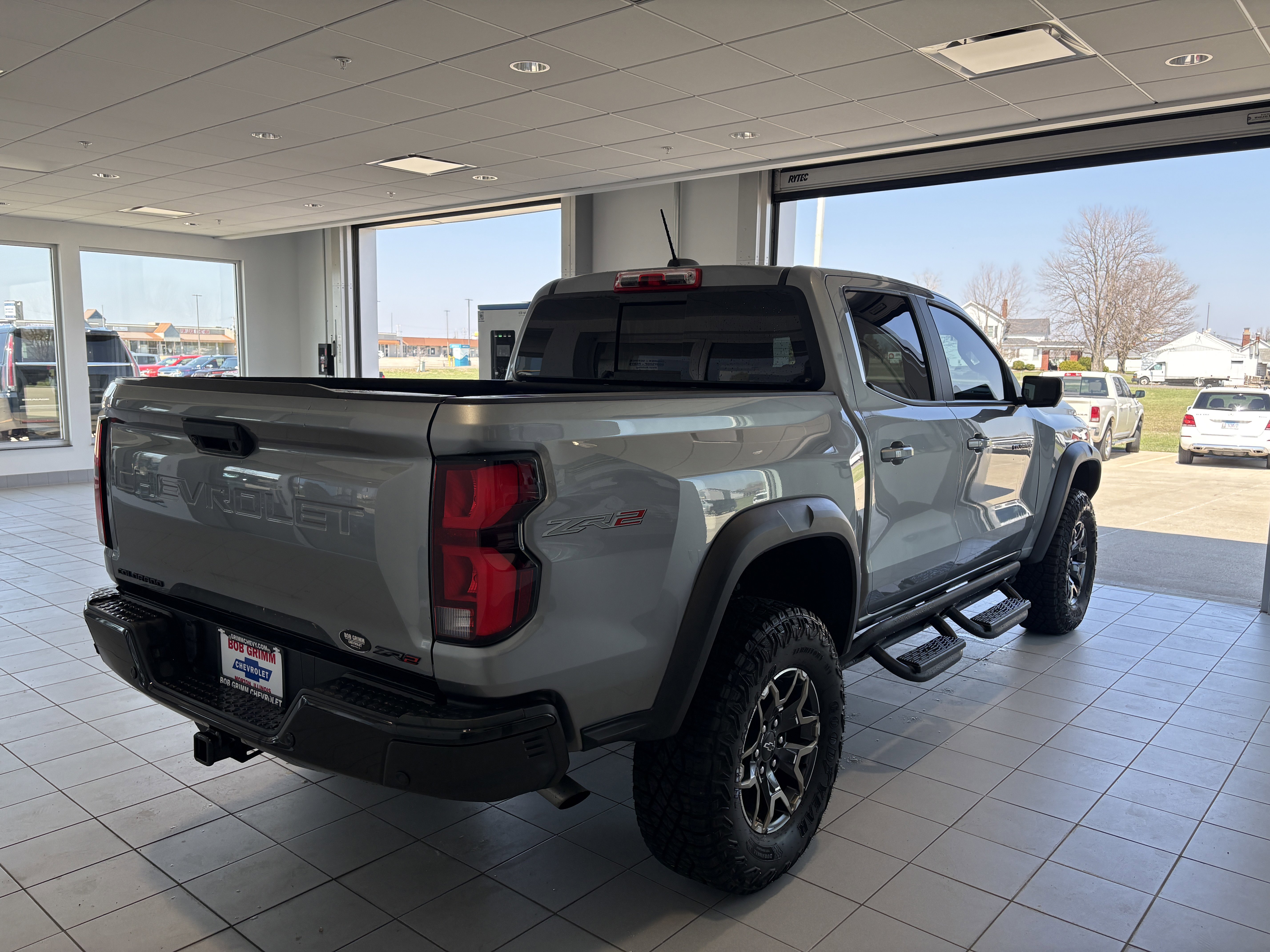 Used 2024 Chevrolet Colorado ZR2 w/ ZR2 Convenience Package III image 6