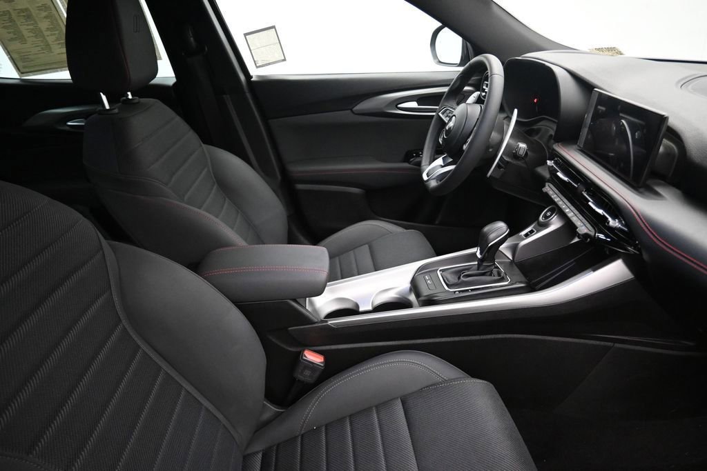 Used 2024 Dodge Hornet R/T w/ R/T Blacktop Package AWD/4WD image 10