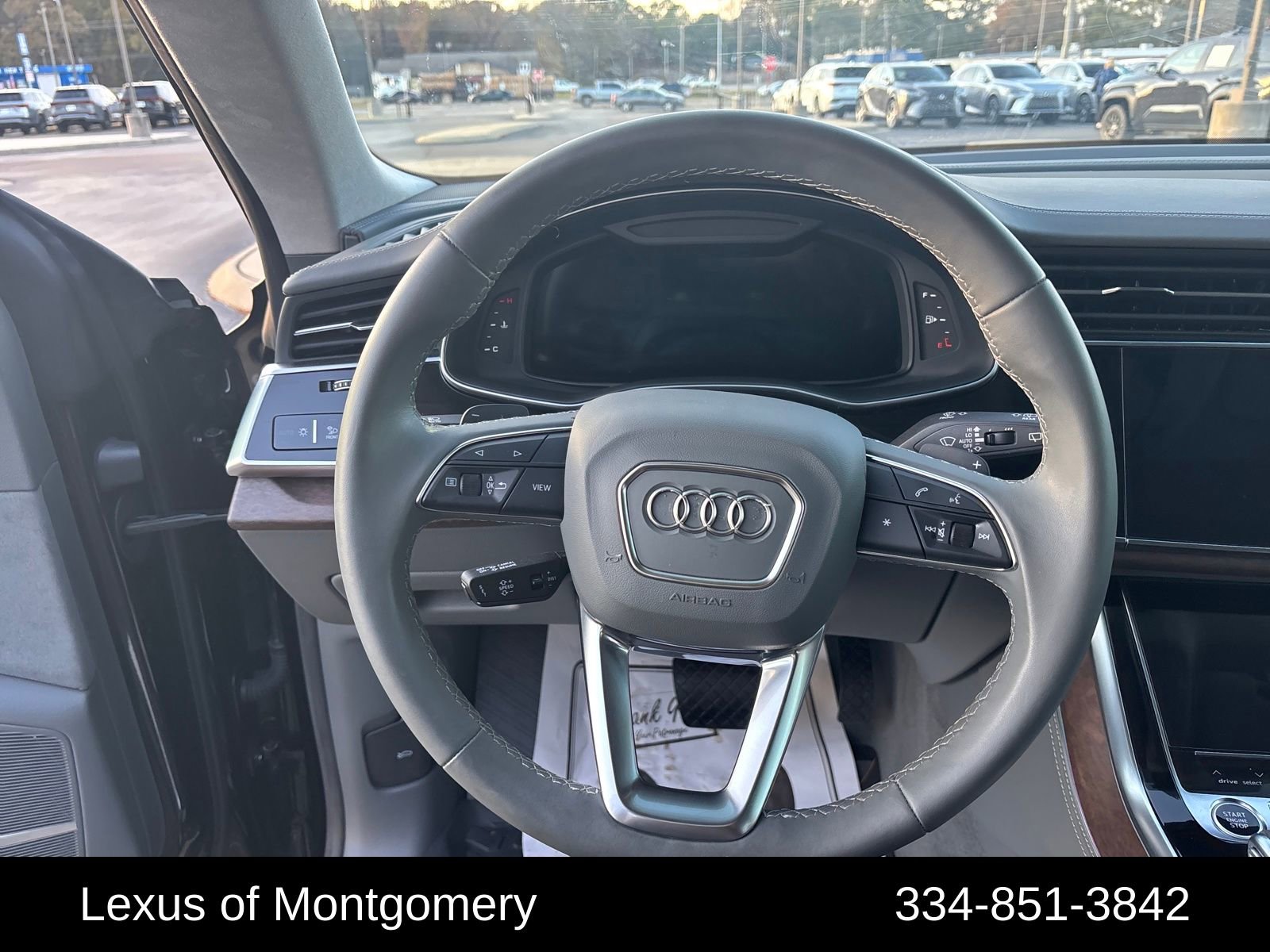 Used 2024 Audi Q8 Prestige image 14