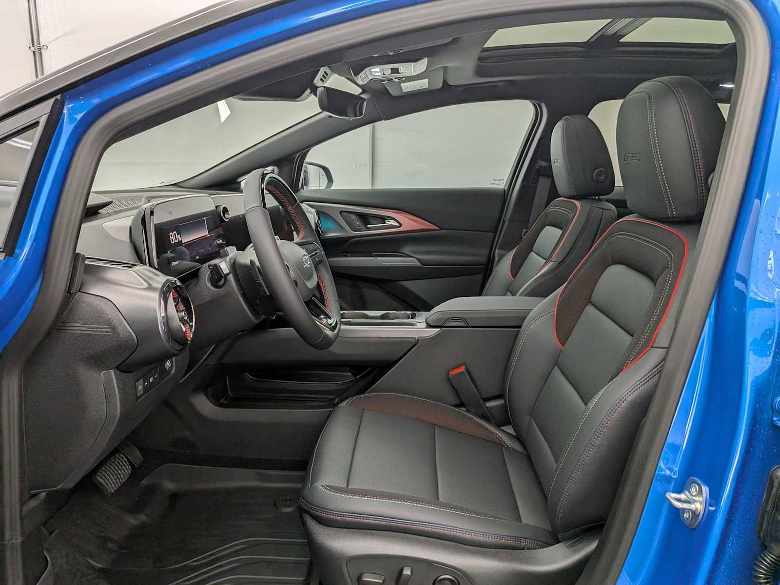 New 2026 Chevrolet Equinox EV RS image 17