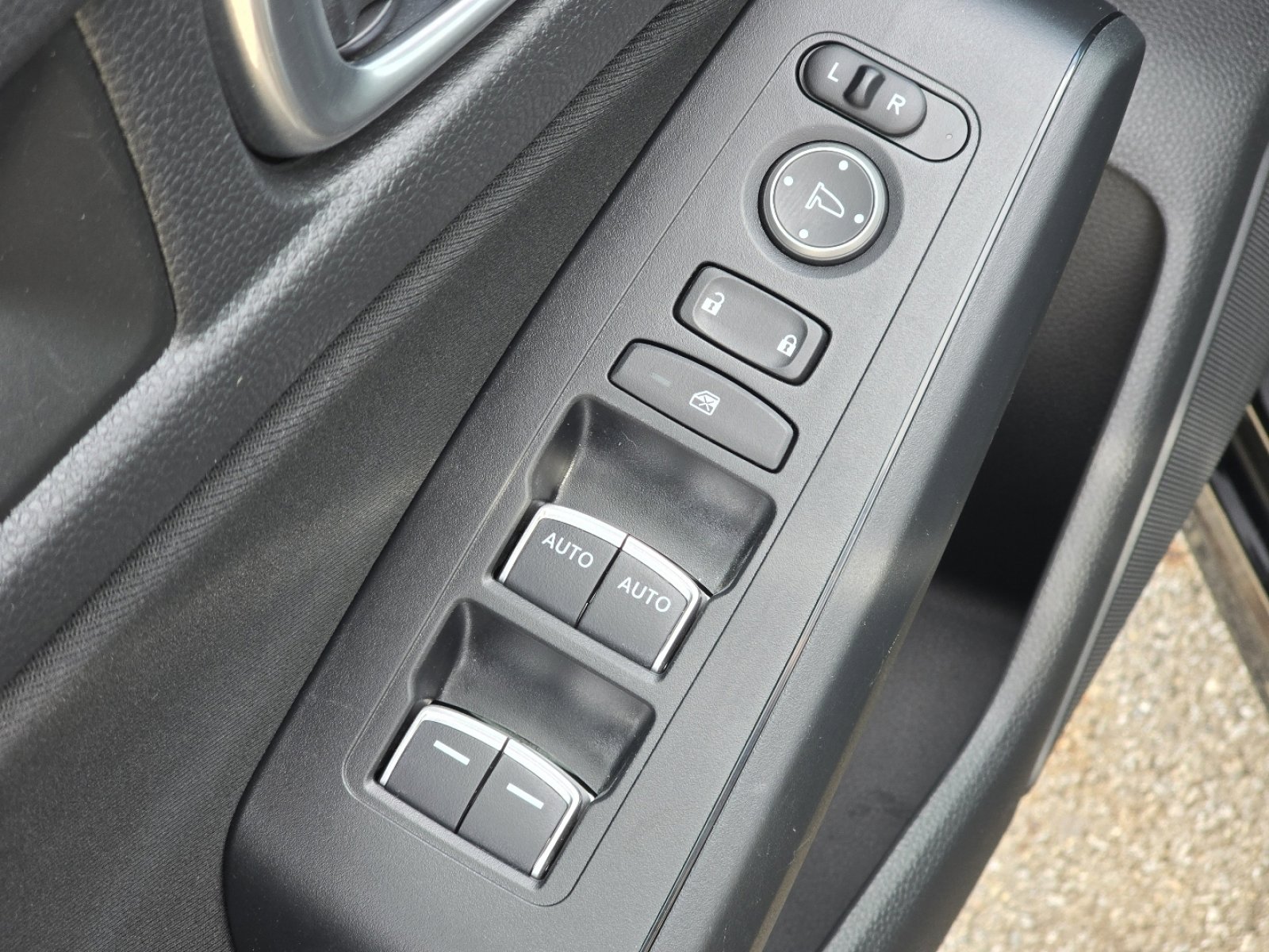 Used 2023 Honda Civic Sport image 25