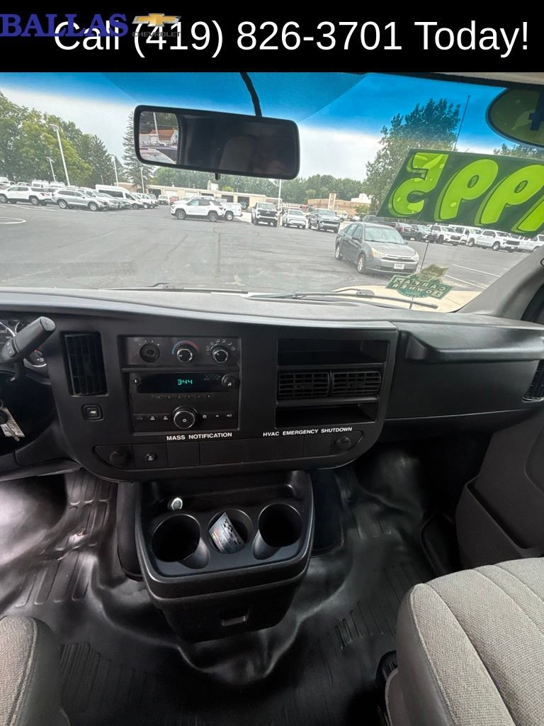 Used 2014 GMC Savana 2500 RWD image 13