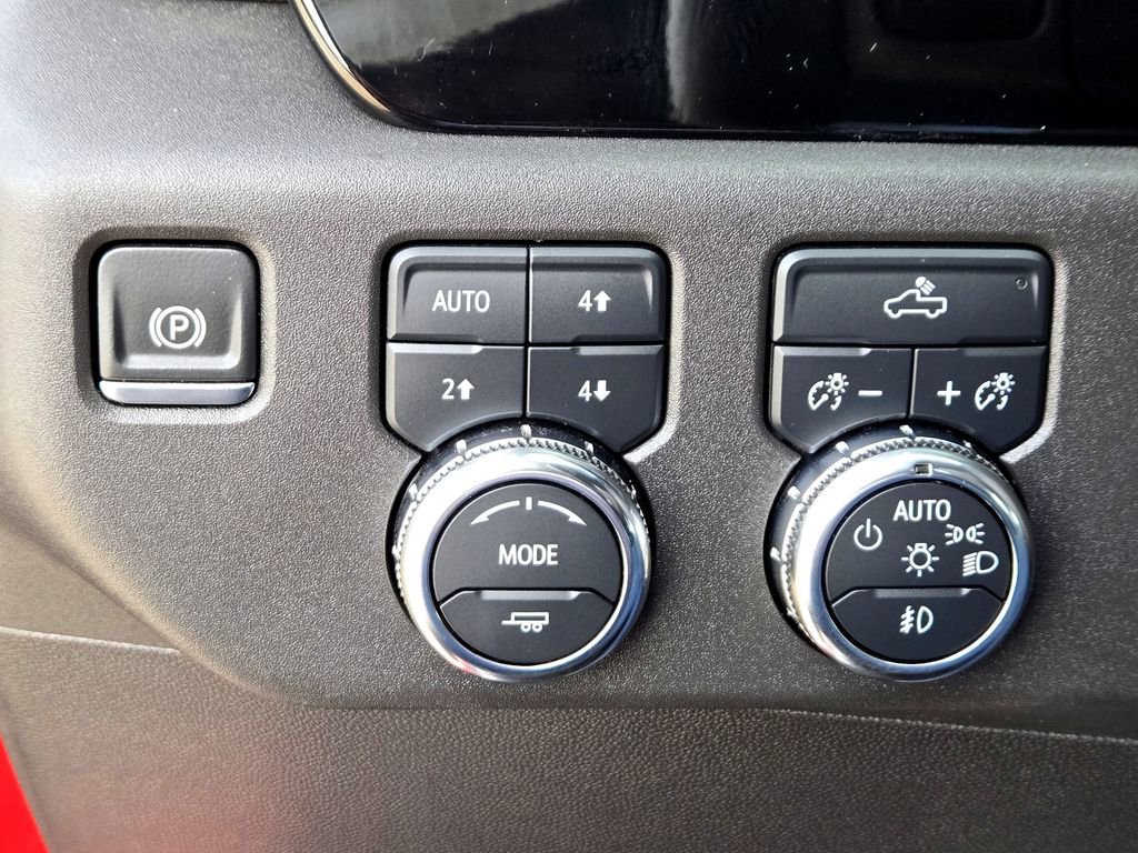 Used 2024 GMC Sierra 1500 Elevation w/ LPO, Elevation Black Package image 20