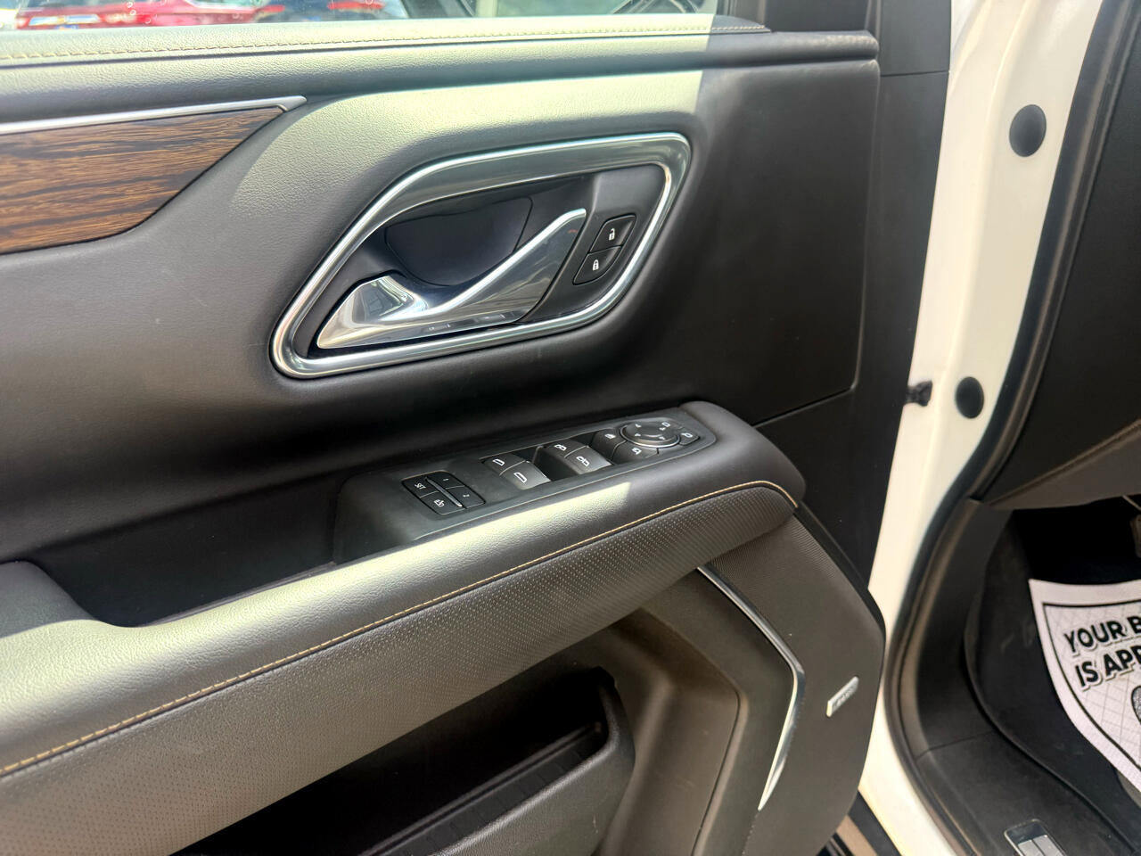Used 2021 Chevrolet Suburban Premier w/ Premium Package image 33