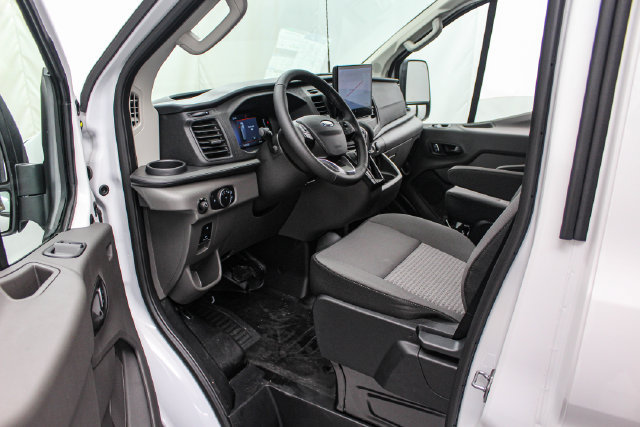 New 2026 Ford Transit 250 Low Roof RWD image 22