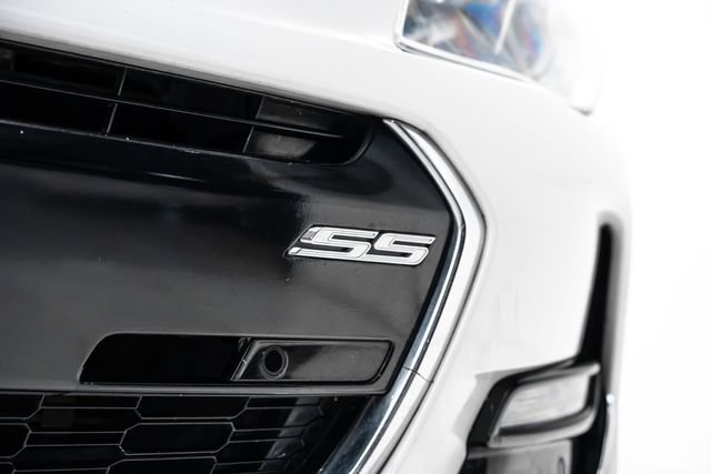 Used 2017 Chevrolet SS RWD image 8
