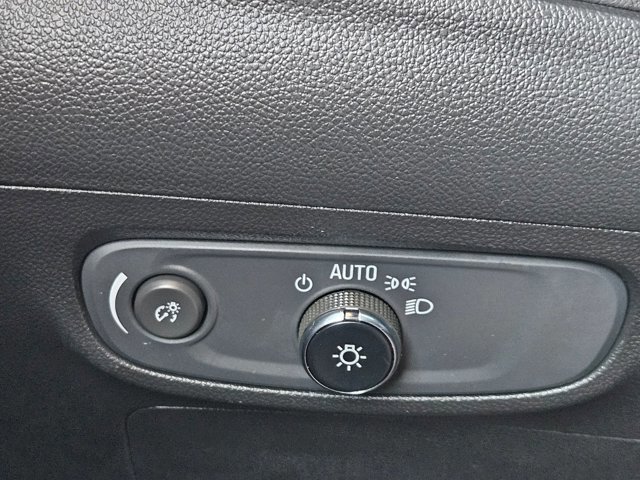 Used 2025 Buick Encore GX Sport Touring w/ Experience Buick Package image 7