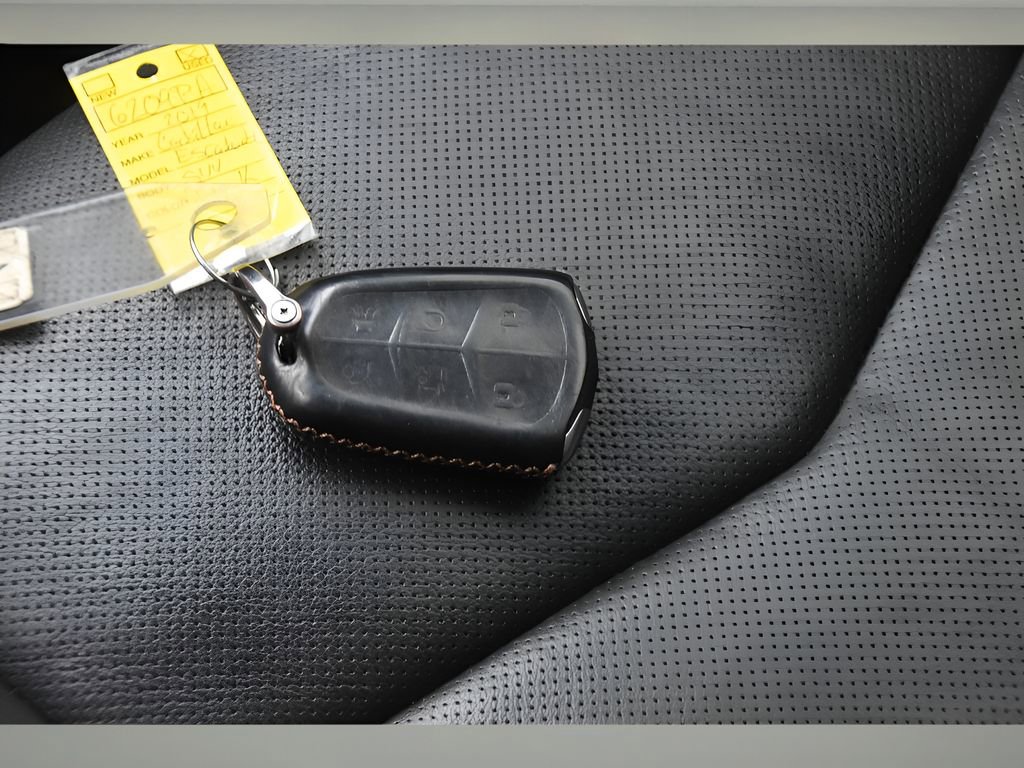 Used 2019 Cadillac Escalade ESV Luxury image 40