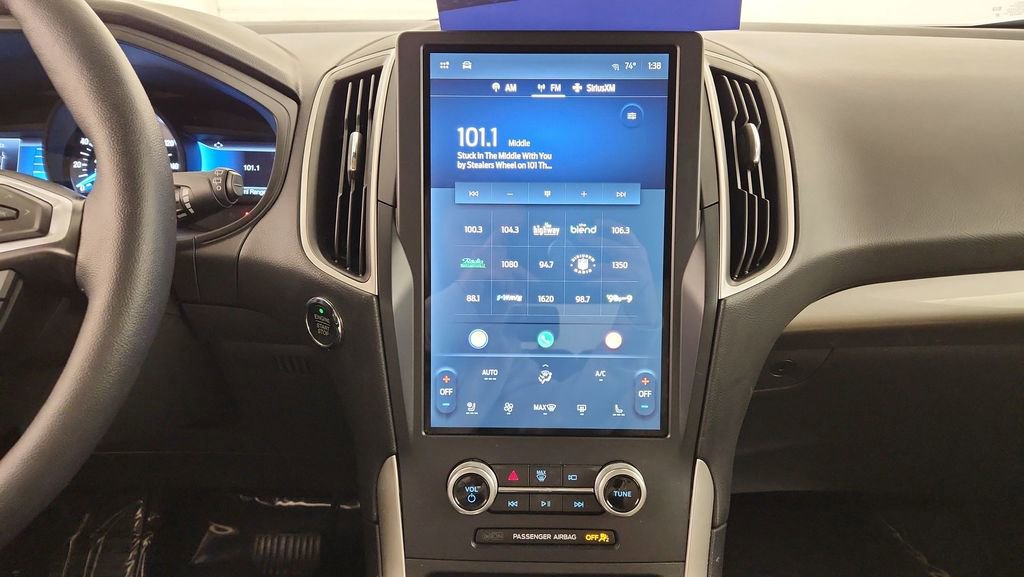 Certified 2023 Ford Edge SEL w/ Convenience Package image 14