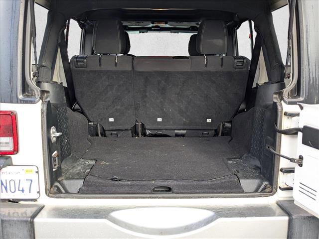 Used 2018 Jeep Wrangler Unlimited Sahara image 6