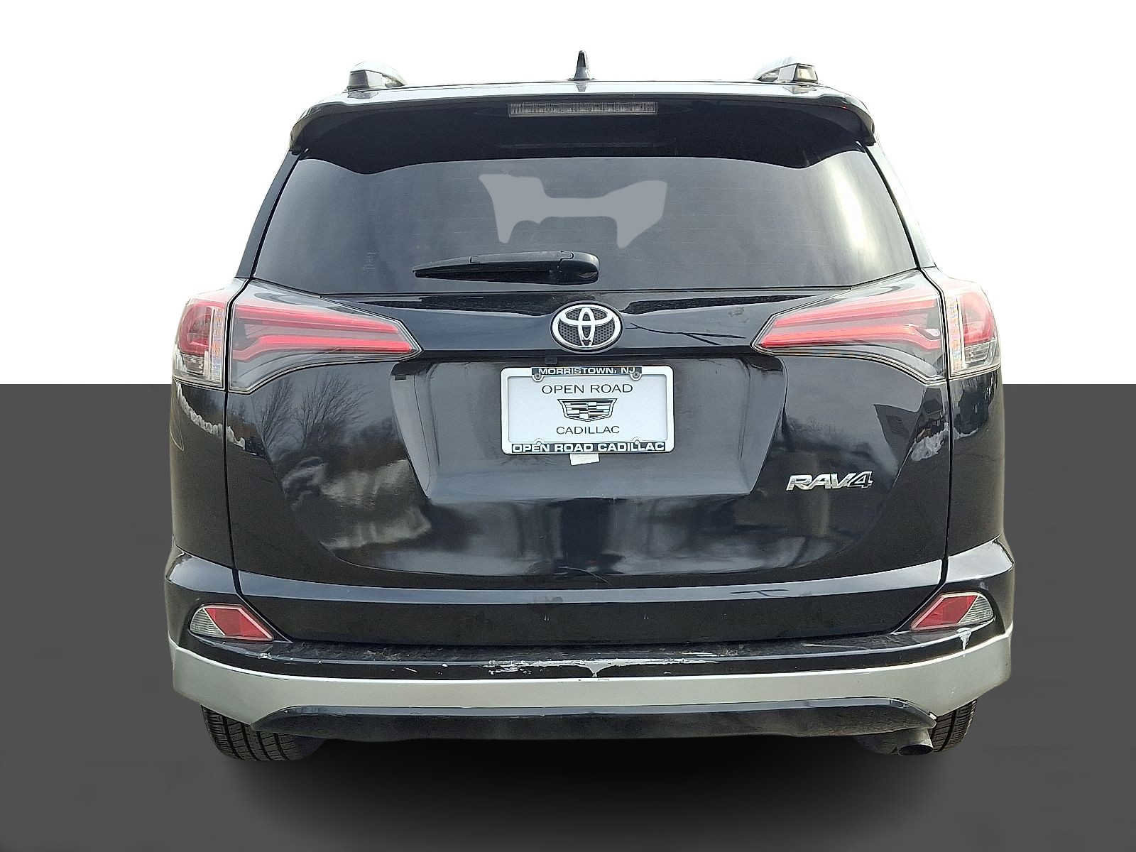 Used 2016 Toyota RAV4 SE w/ Cargo Management Package image 5