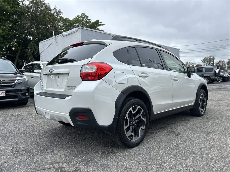 Used 2016 Subaru Crosstrek 2.0i Limited AWD/4WD image 4