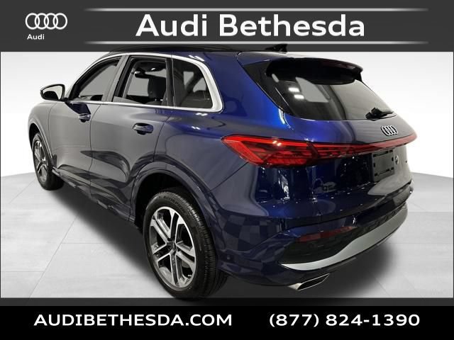 Certified 2025 Audi Q5 Premium w/ Convenience Package AWD/4WD image 5