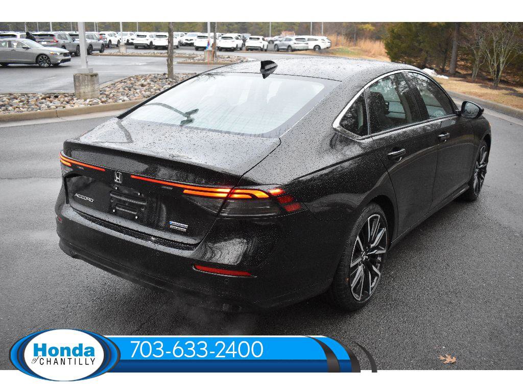 New 2026 Honda Accord Touring image 7