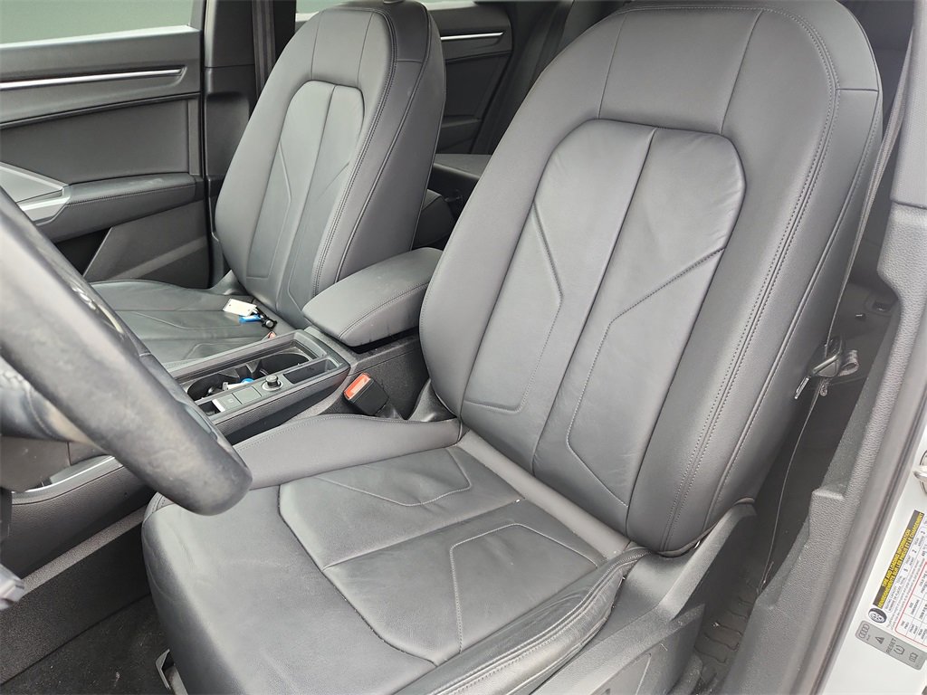 Used 2020 Audi Q3 2.0T Premium image 10