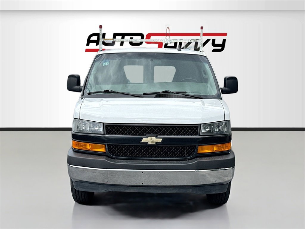 Used 2022 Chevrolet Express 2500 w/ Driver Convenience Package image 2