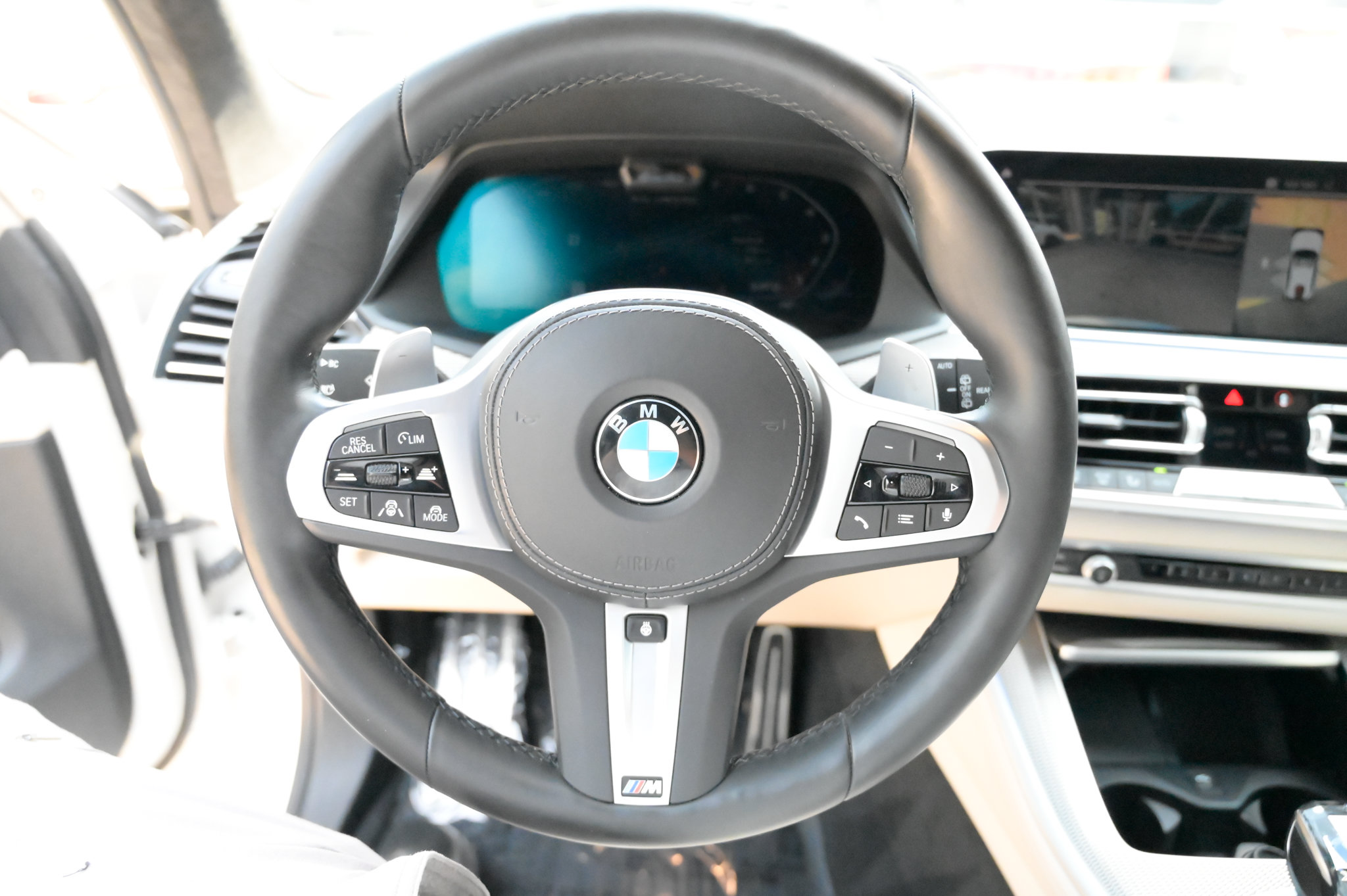 Used 2022 BMW X5 M50i w/ Executive Package AWD/4WD image 24