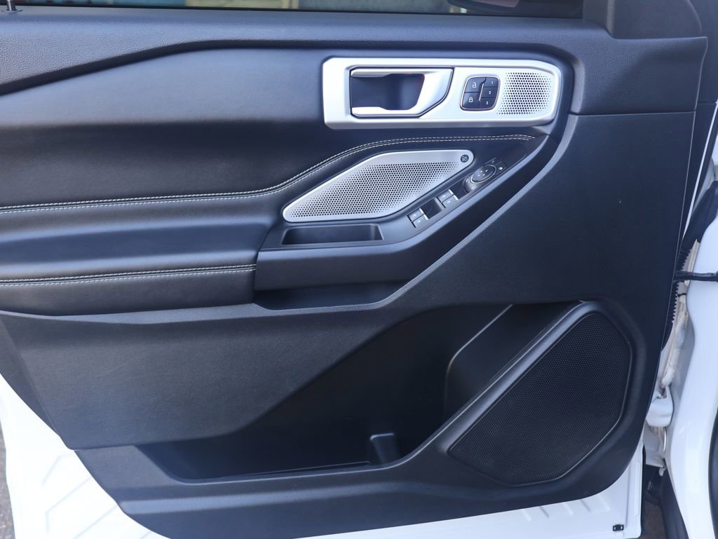Used 2020 Ford Explorer ST w/ Premium Technology Package AWD/4WD image 18