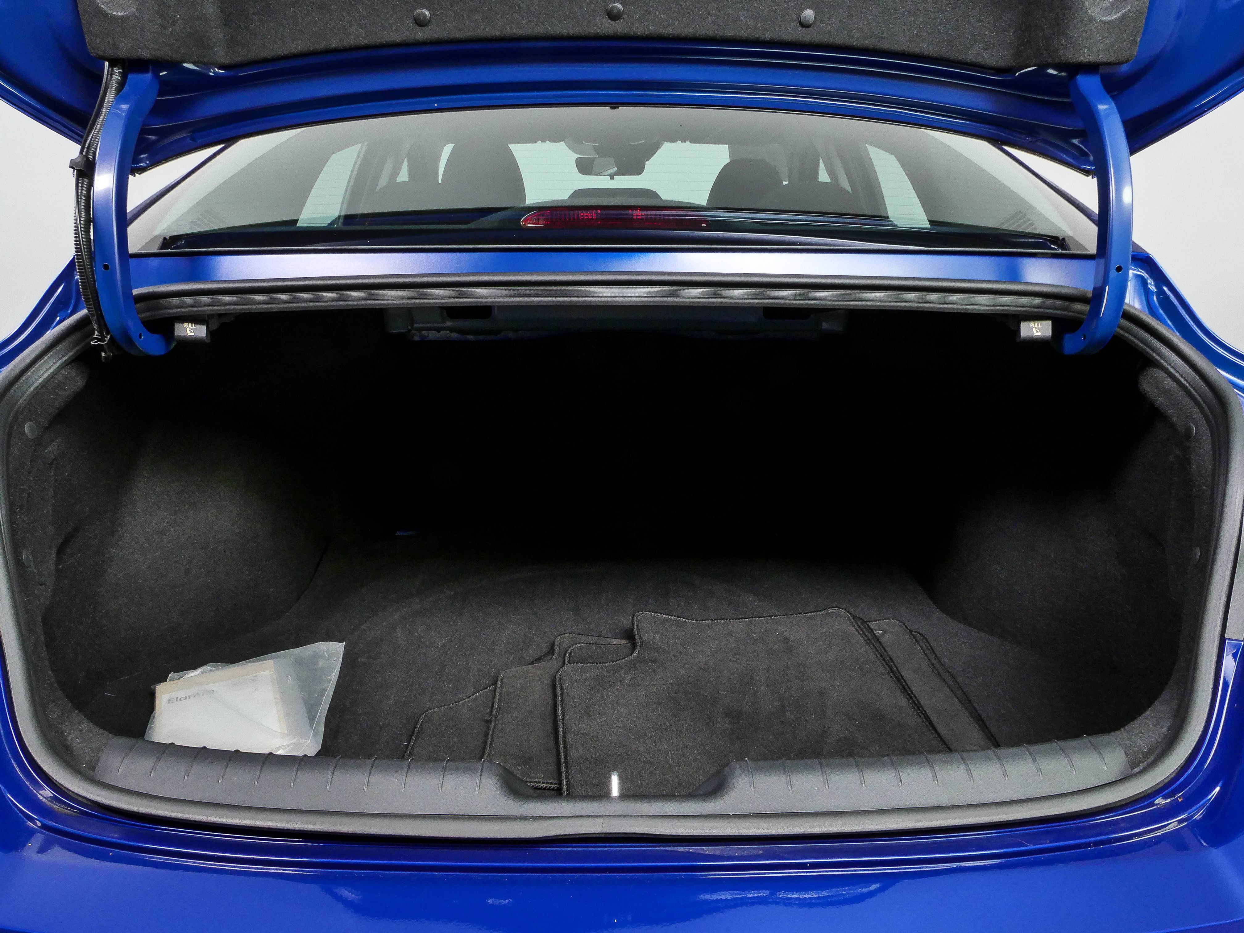 Used 2021 Hyundai Elantra SEL w/ Convenience Package FWD image 28