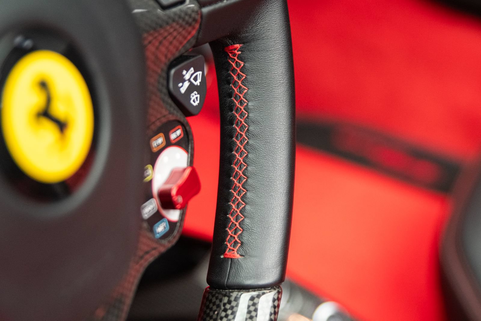 Used 2018 Ferrari 488 Spider RWD image 25