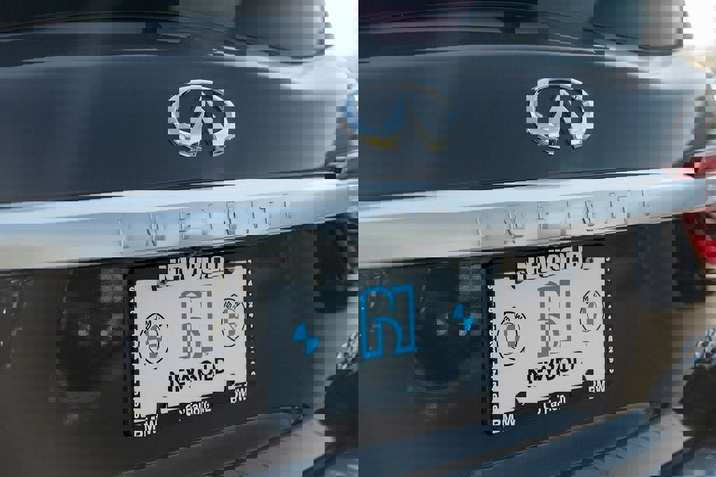 Used 2019 INFINITI QX80 Limited image 12