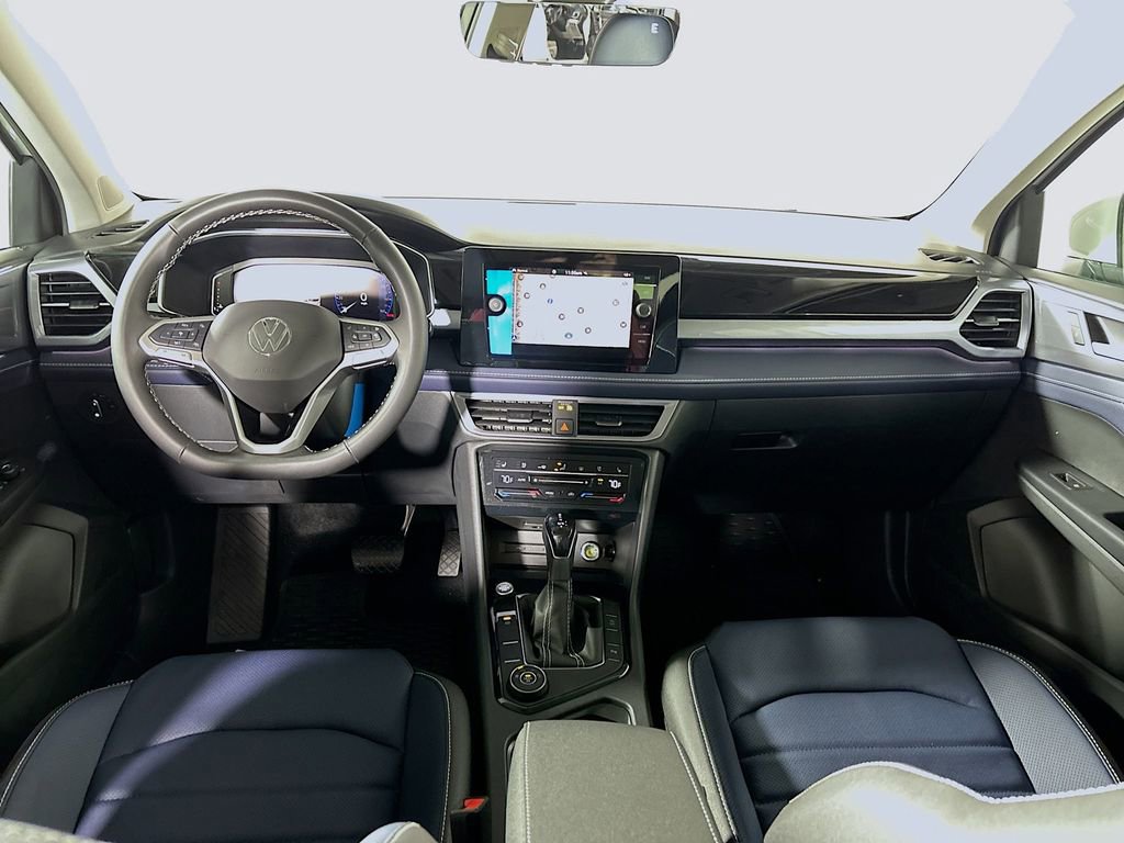 New 2025 Volkswagen Taos SEL image 12
