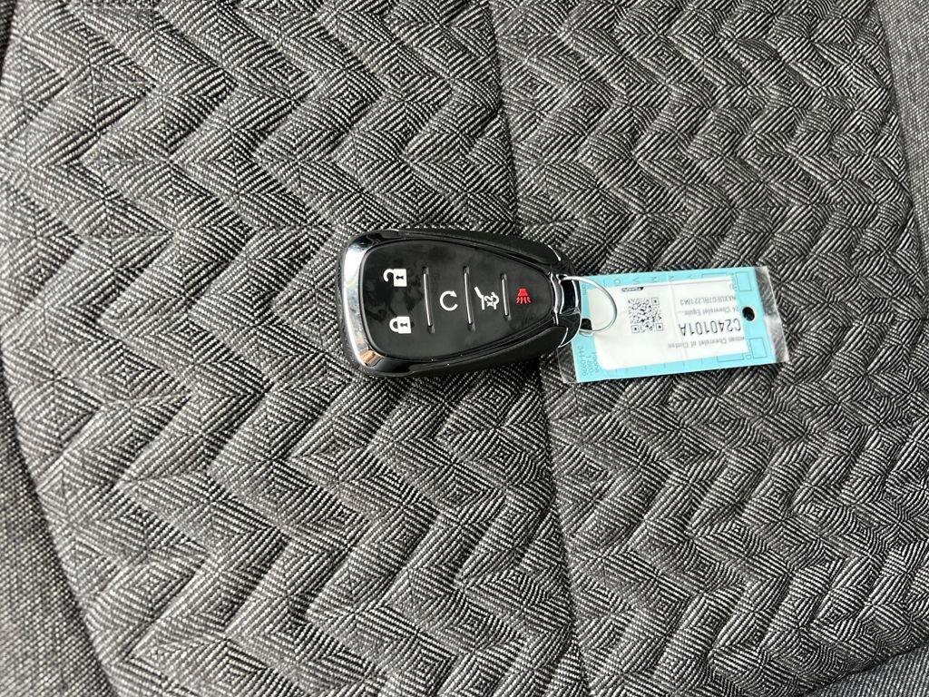 Used 2024 Chevrolet Equinox LT w/ LPO, Floor Liner Package image 29