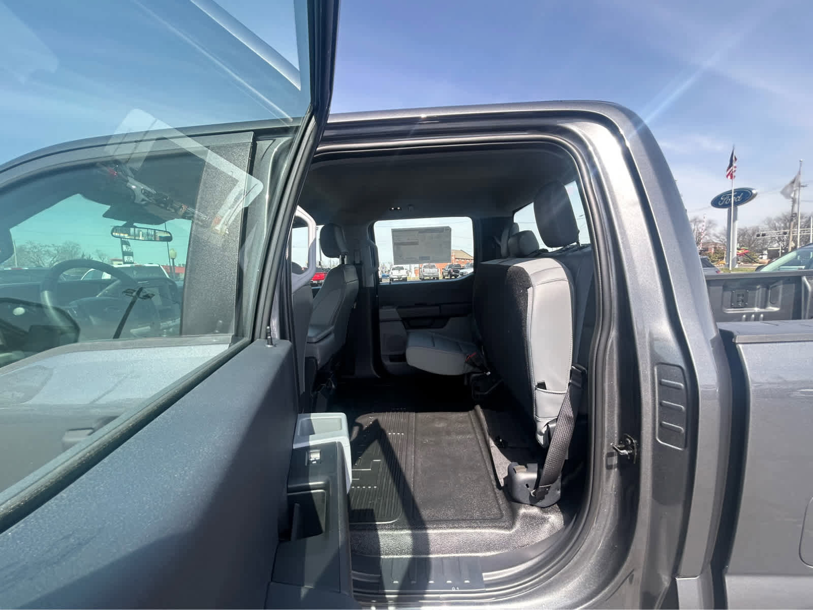 New 2026 Ford F250 XL AWD/4WD image 6