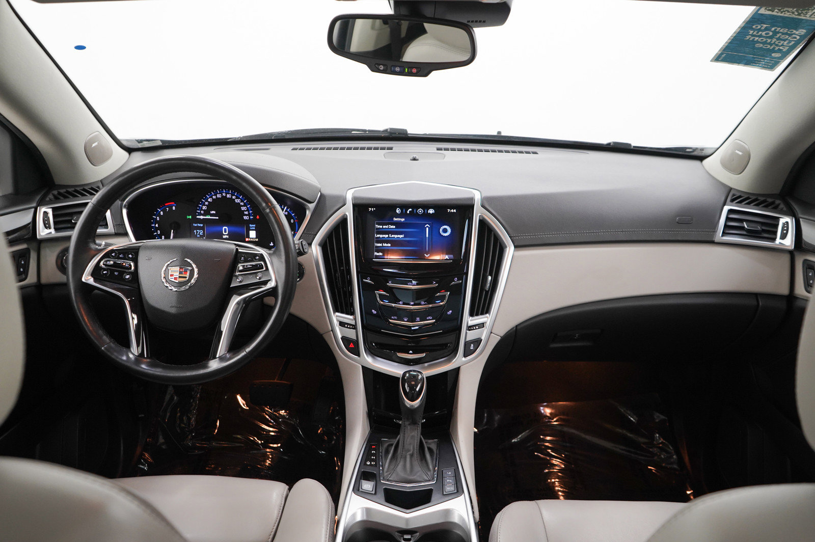 Used 2016 Cadillac SRX Luxury w/ Driver Awareness Package AWD/4WD image 13