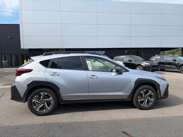 Used 2024 Subaru Crosstrek 2.0i Premium AWD/4WD image 2