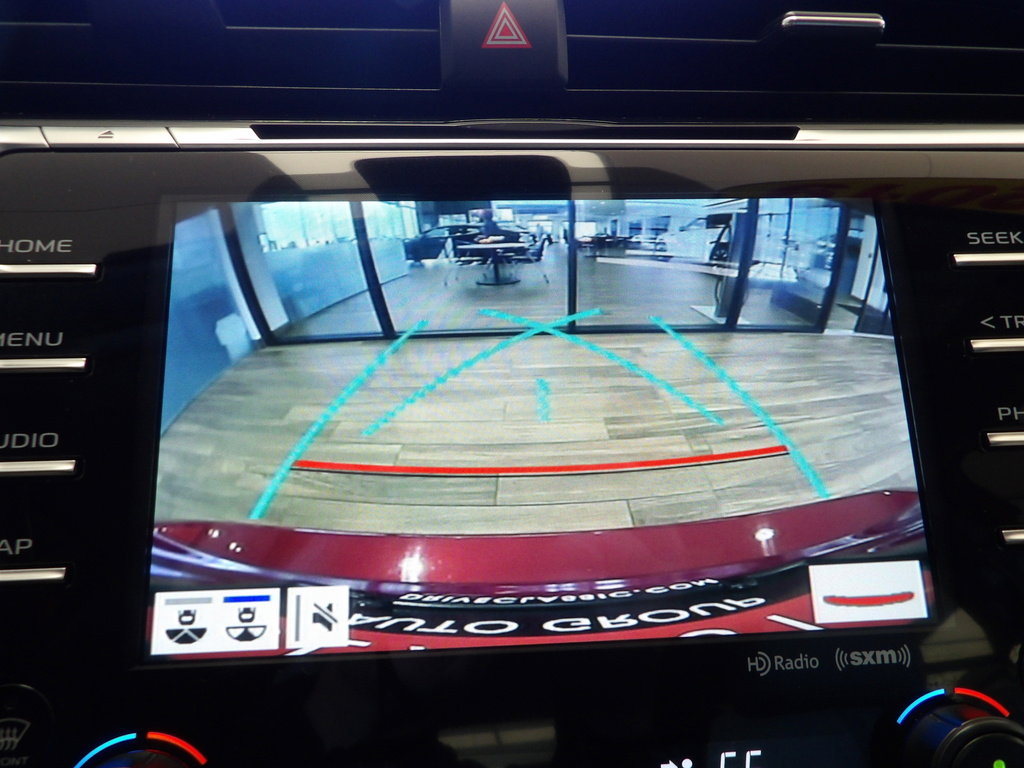 Used 2019 Toyota Camry XSE image 38