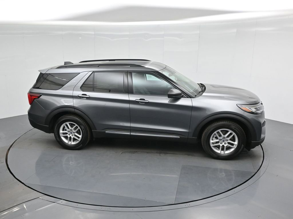 New 2025 Ford Explorer Active image 55