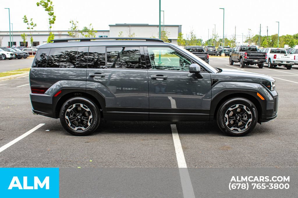 Used 2026 Hyundai Santa Fe SEL FWD image 9