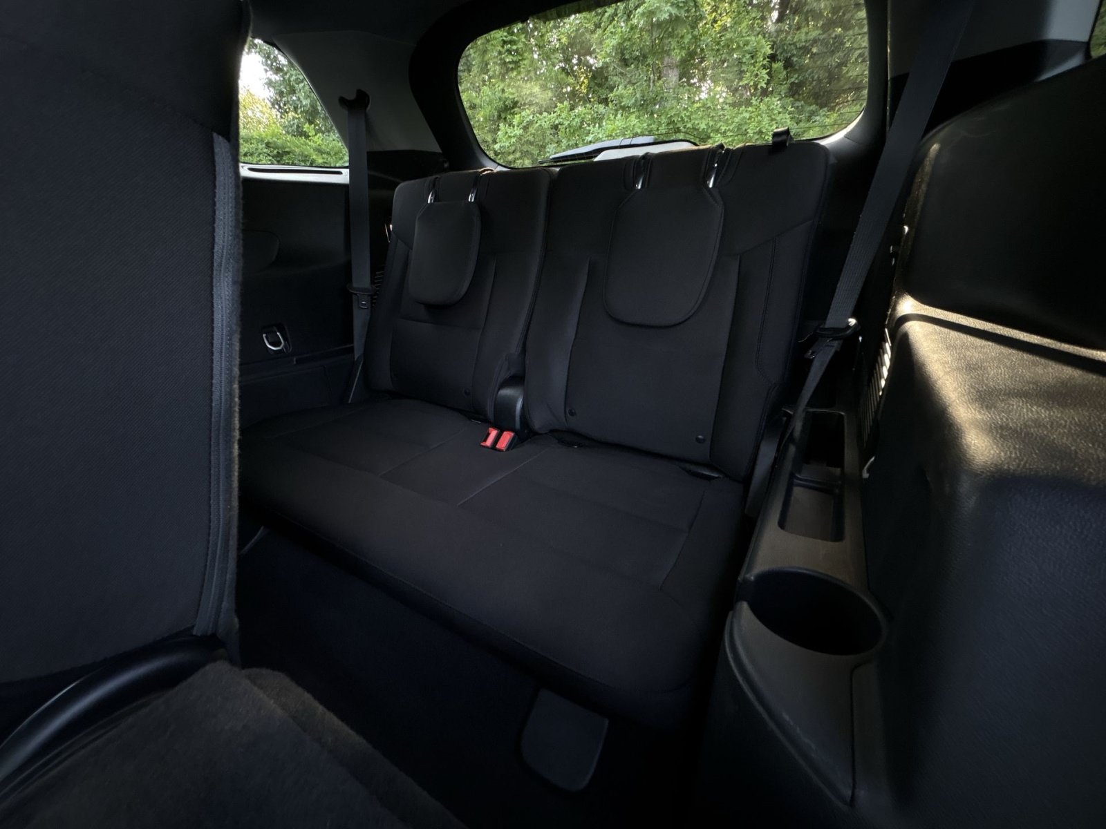 Used 2023 Ford Explorer XLT AWD/4WD image 26