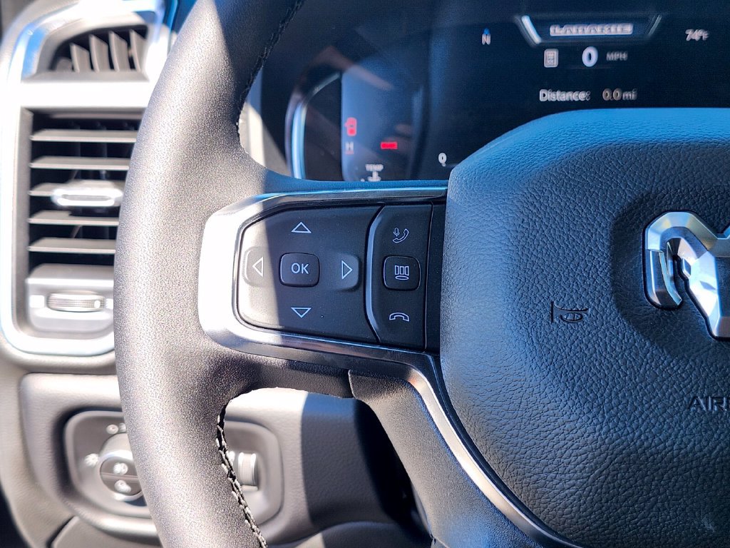 New 2026 RAM 2500 Laramie AWD/4WD image 30