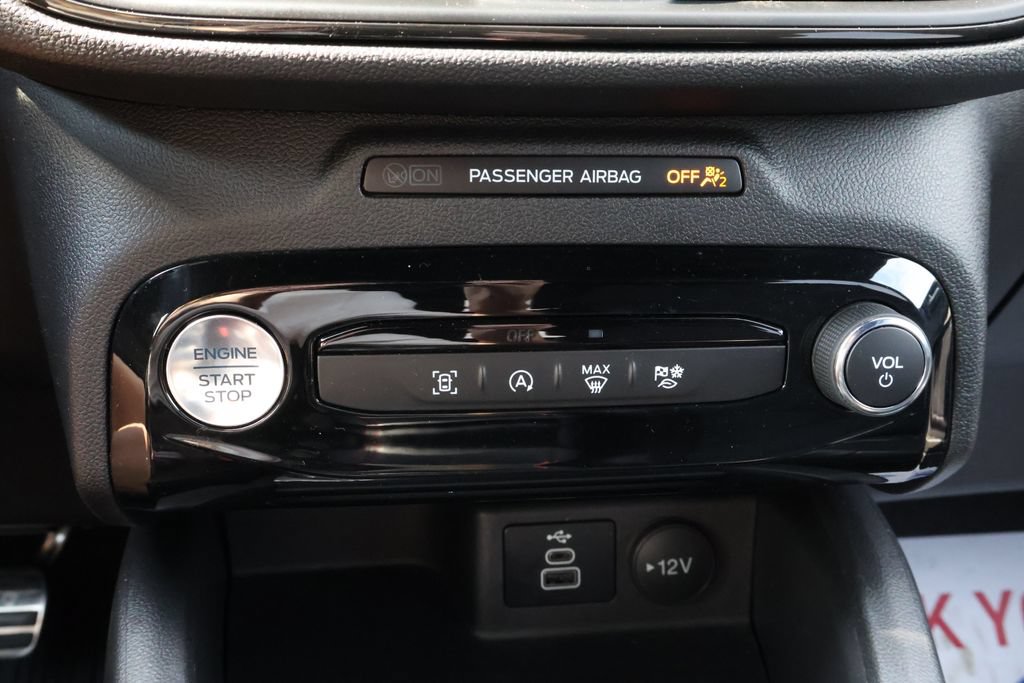 Used 2024 Ford Escape ST-Line w/ Tech Pack #1 AWD/4WD image 24